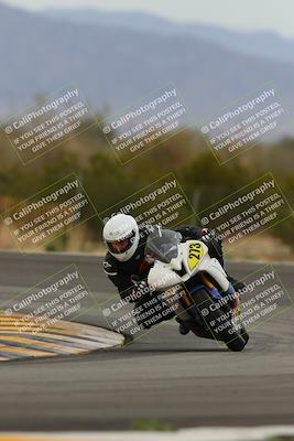 media/Jan-15-2023-SoCal Trackdays (Sun) [[c1237a034a]]/Turn 3 (1115am)/